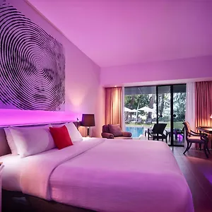 Hard Rock Penang ***** Batu Ferringhi